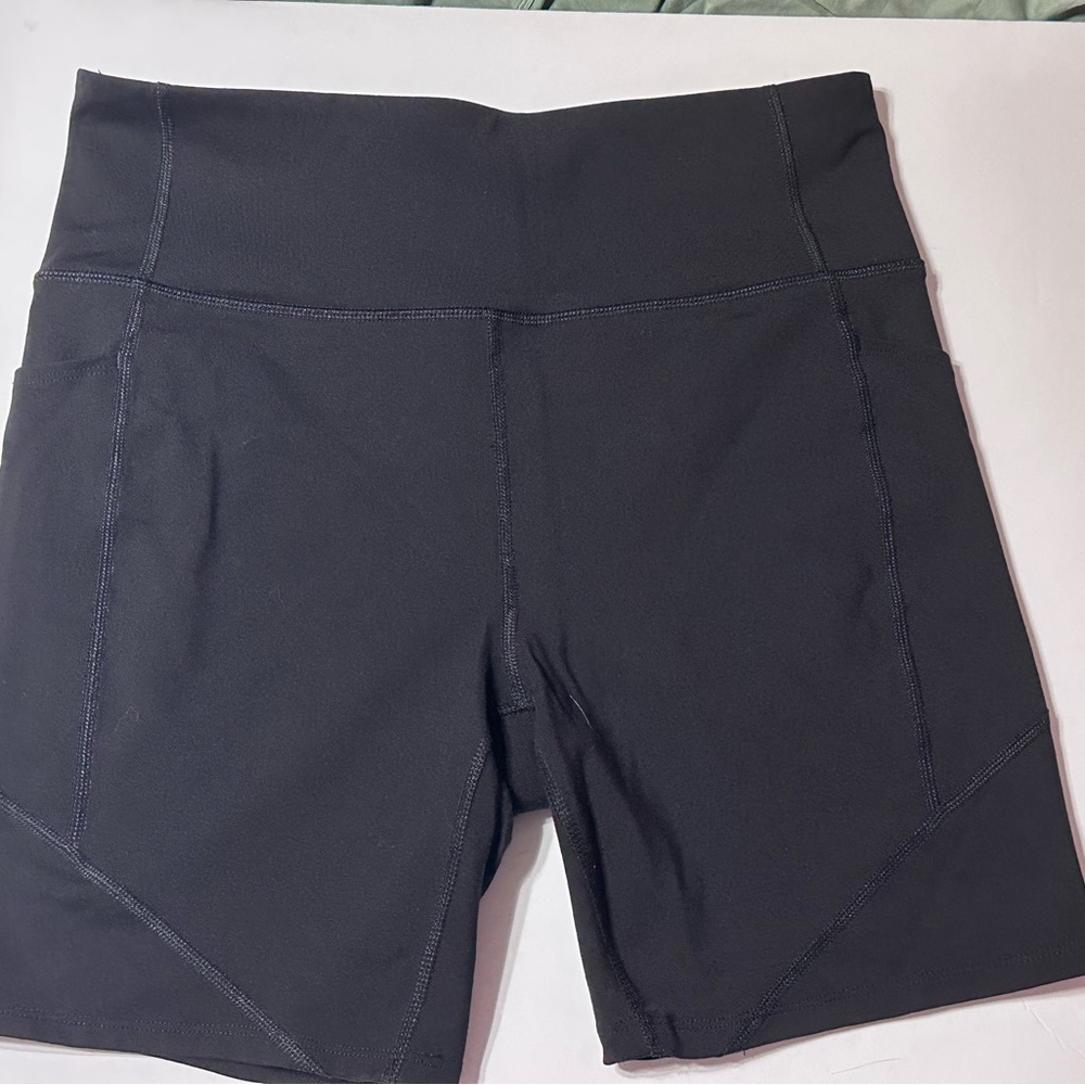 Tek Gear Women's Black Athletic Bike/Running Shorts, L, NWOT